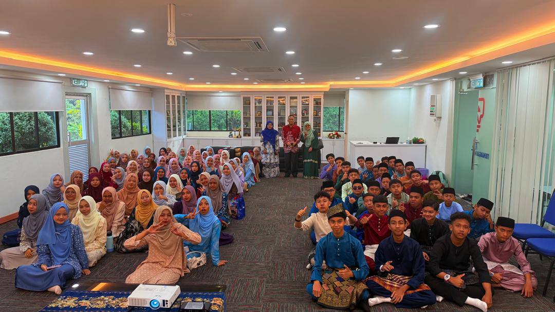 Lawatan ke PERGAU
